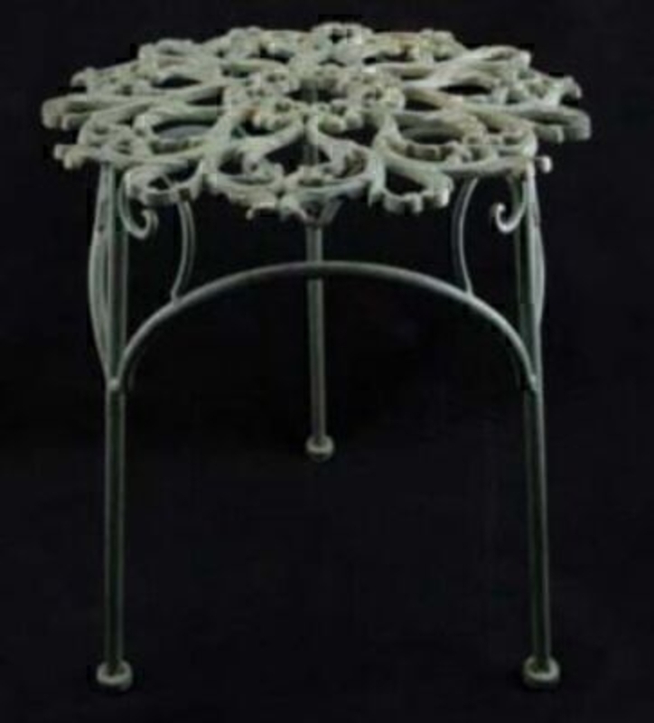 Antique Verdigree and Gold Metal Plant Stand by Gisela Graham. Shabby chic Antique look plant stand. Size 35x29x29cm